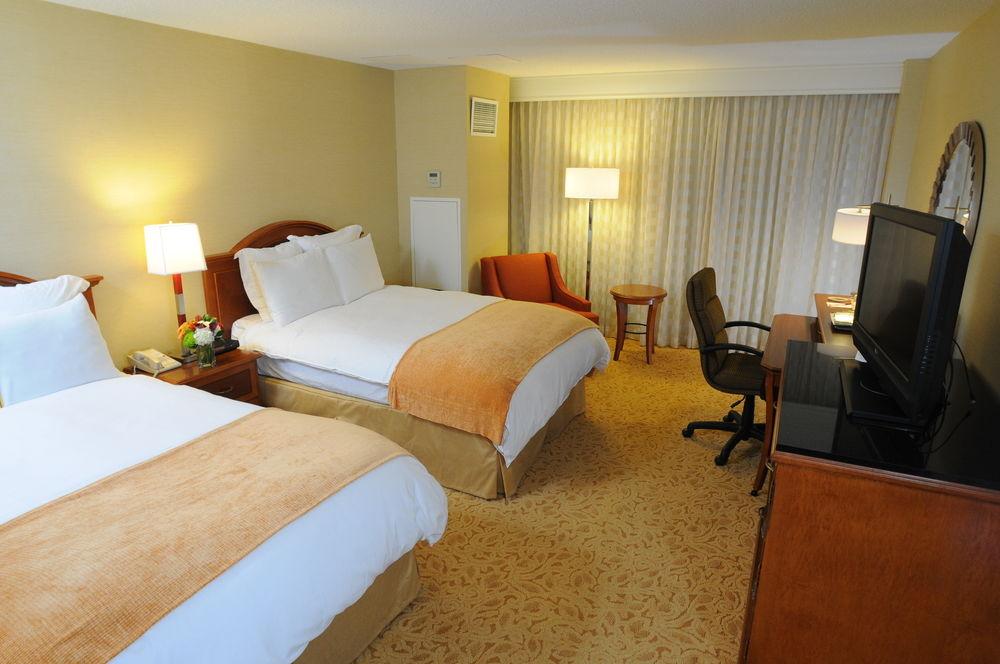 Toronto Airport Marriott Hotel Exterior foto