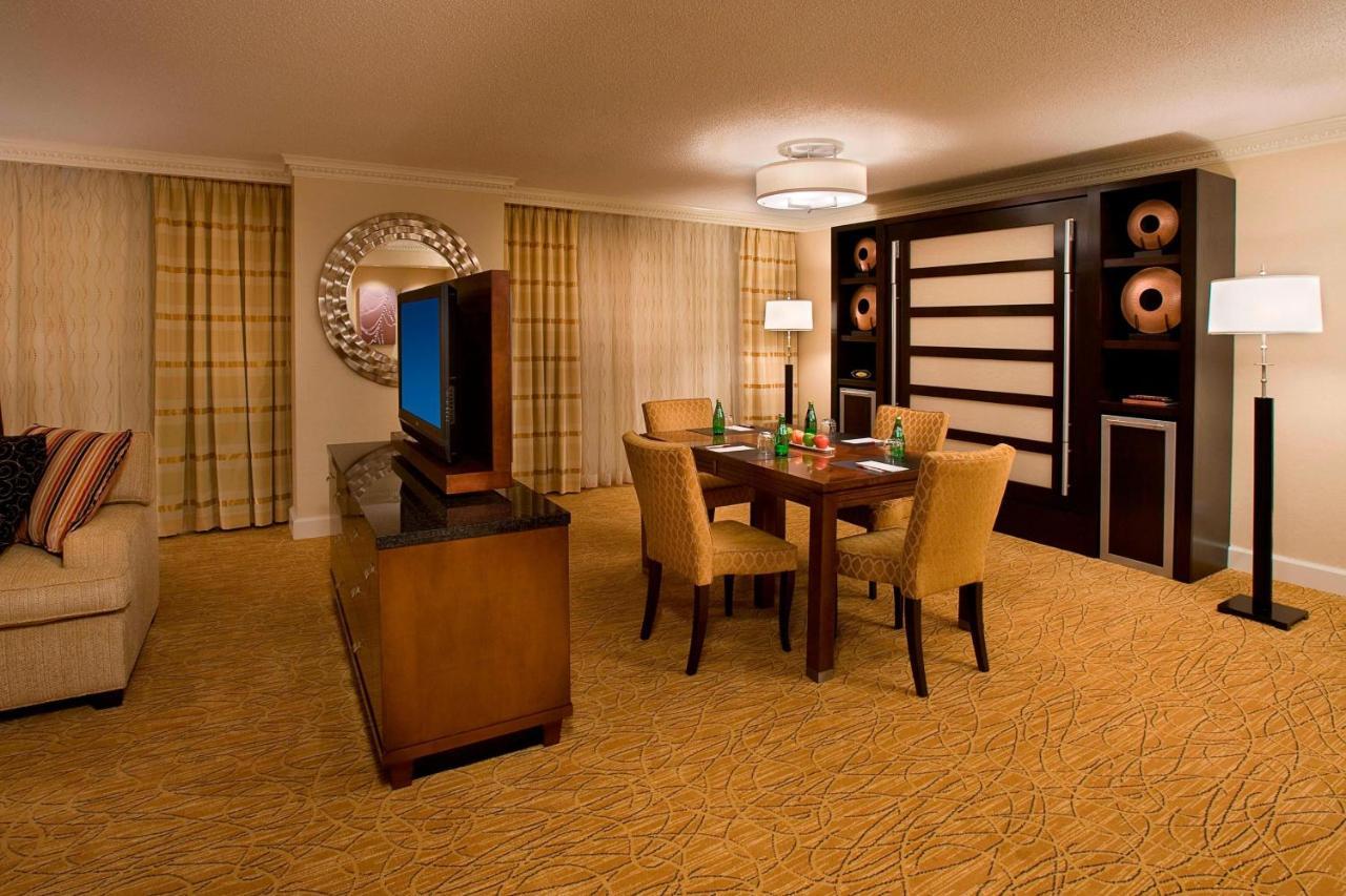 Toronto Airport Marriott Hotel Zimmer foto