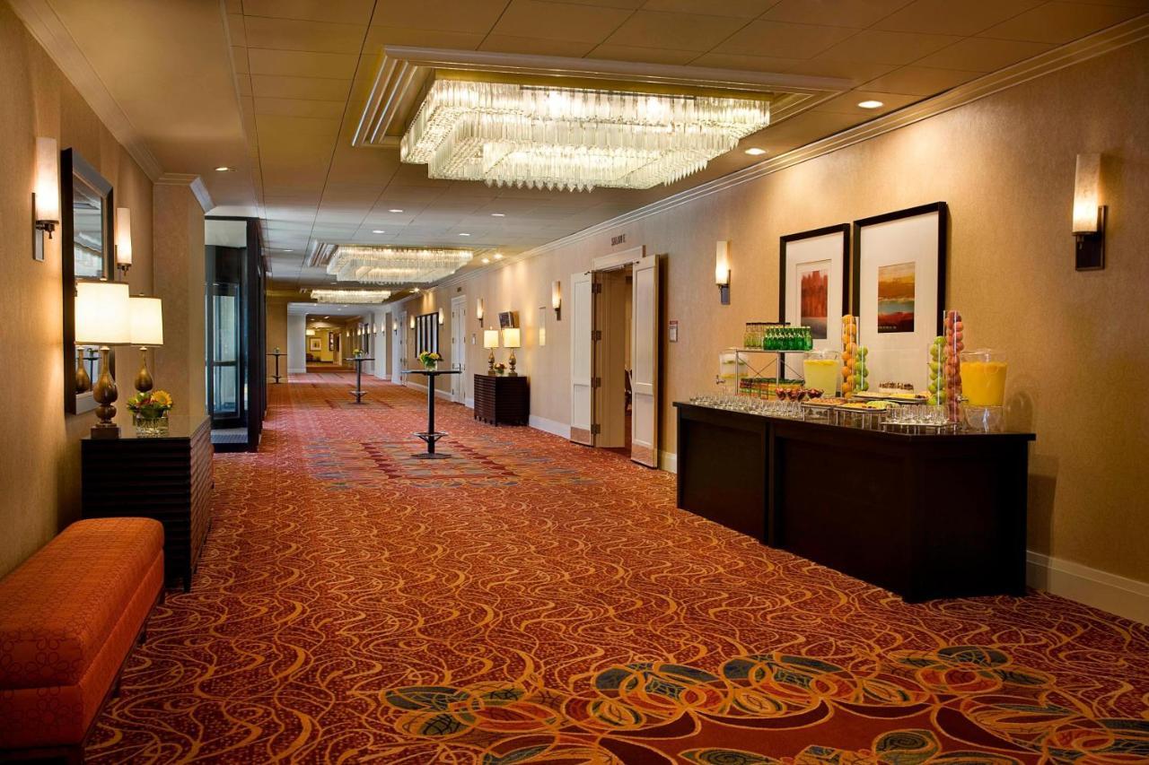 Toronto Airport Marriott Hotel Exterior foto
