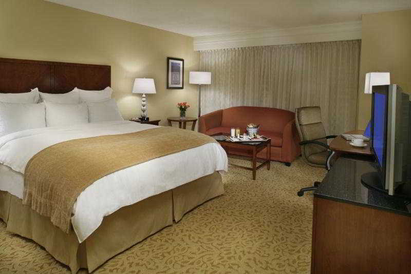 Toronto Airport Marriott Hotel Exterior foto